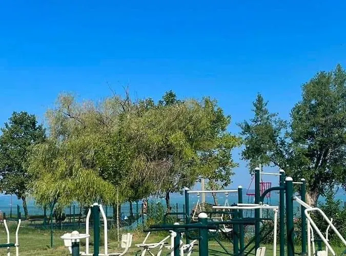 Cadet With View *